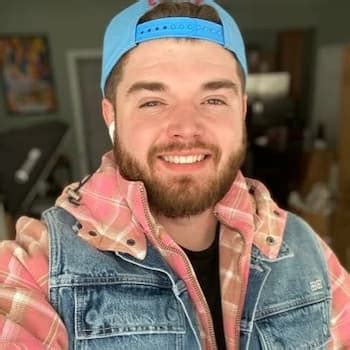 bigjigglypanda age|BigJigglyPanda YouTube, Bio, Wiki, Age, Dog, And。